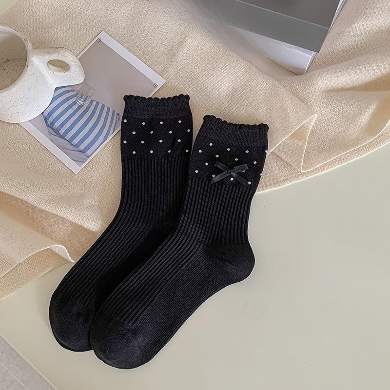 Female Autumn New Style Sweet Bow Dotted Lace Boneless Tube Pile Socks