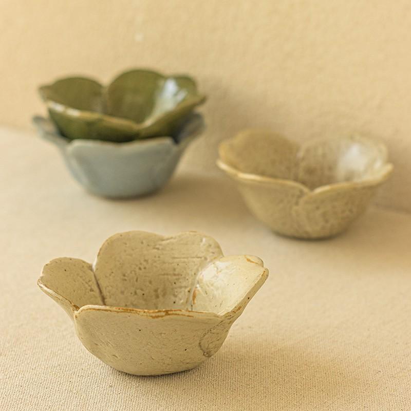 Super Handmade Three-Dimensional Dipping Bowl~ Retro Coarse Pottery Flower Hot Pot Taste Plate, Household Sauce And Vinegar Seasoning Plate