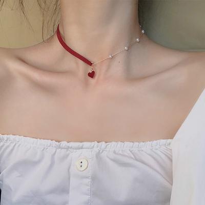 Женщины Жемчужные Асимметрия Чокеры Красные Сердца Ожерелья Шарм Ювелирные Изделия Подарки