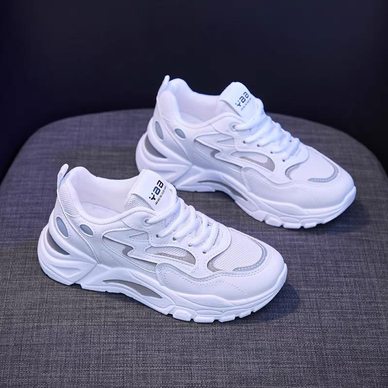 New Breathable Mesh Shoes for Women Korean Version Versatile White Shoes Thick Soled Sports Shoes Casual Dad Shoes