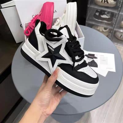 Популярная спортивная обувь на толстой подошве для женщин весна-осень, новая универсальная нишевая оригинальная студенческая повседневная обувь для скейтбординга