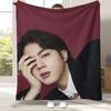 Ким Сок Джин Kpop B-BTS Фланелевое одеяло, Ультрамягкое теплое плюшевое покрывало для дома, спальни, кровати, дивана, офиса, кемпинга, пикника, подарок