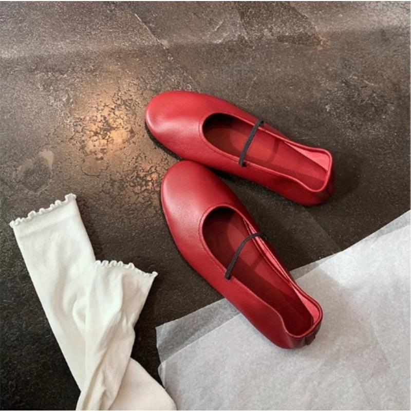 Fashion New Style Designers Woman Flats Shoes Fashion Shallow Slip On Women Soft Sole Ballet Shoes Ladies Casual Outdoor Ballerina Shoes
