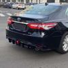Задний спортивный диффузор с навигационными огнями для Toyota Camry 8-го поколения 2018-2022