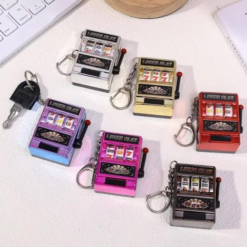 1Pcs Creative Fruit Slot Machine Keychain Mini Funny Gambling Toy Key Ring Portable Backpack Accessory for Travel Use