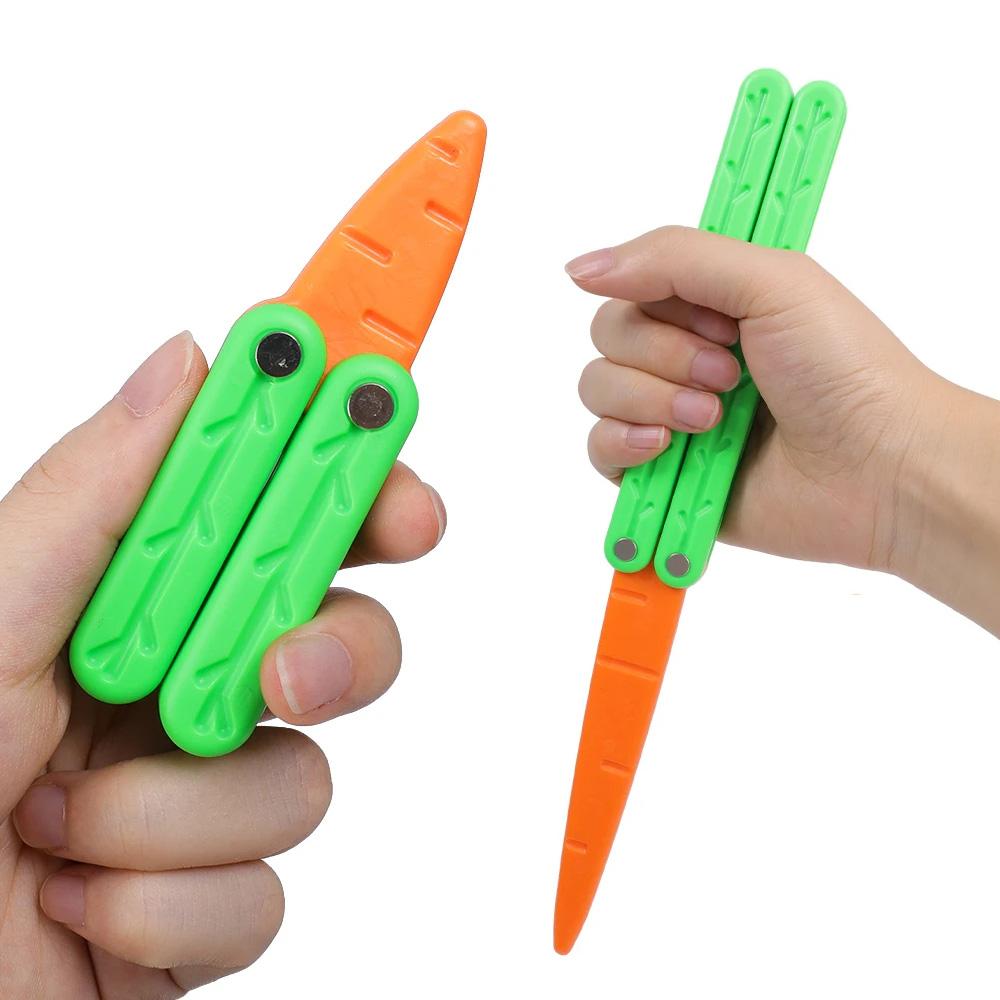 Simulation Carrot Butterfly Knife Gravity 3D Printed Plastic Folding Knife Toys Kids Mini Swinging Knife Action Training Props
