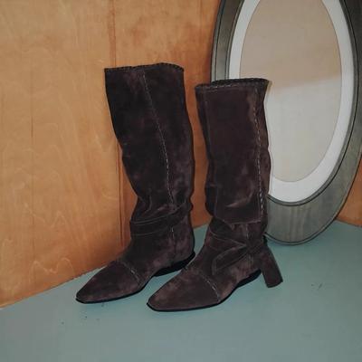 Версия из овчины~ Европейский и американский стиль, нишевые остроносые, на шнуровке ручной работы, ковбойские сапоги в западном стиле, женские новые осенне-зимние сапоги средней высоты