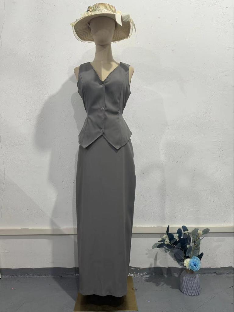 Летний костюм-двойка 2024 - Однотонный легкий комплект миди-платья без рукавов