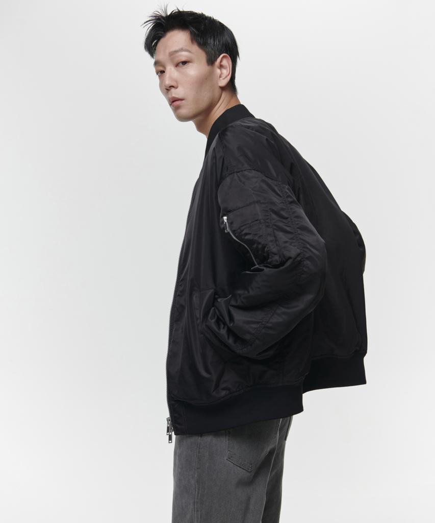 Musinsa Standard Oversized Ma-1 Bomber Jacket [Black]