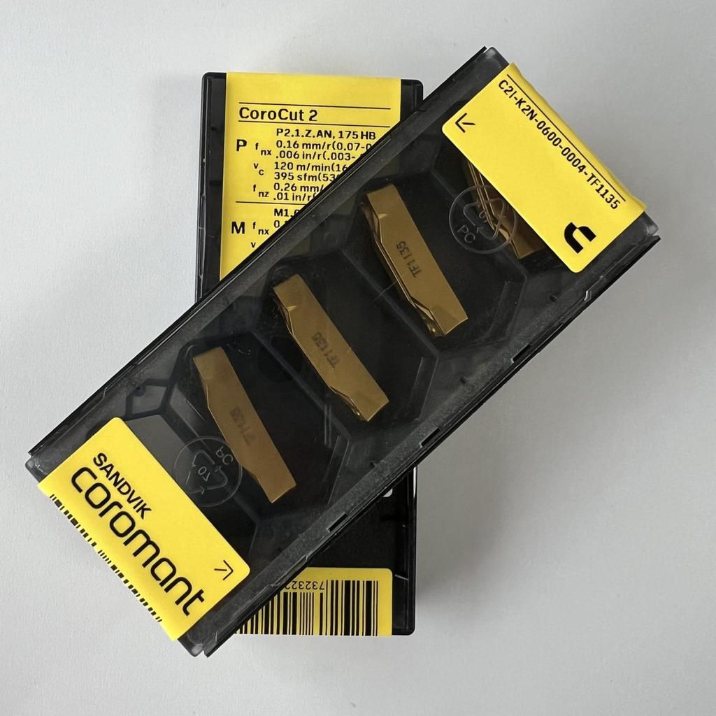 SANDVIK / C2I-K2N-0600-0004-TF 1135 / Original Swedish hard alloy blade 5 Pcs