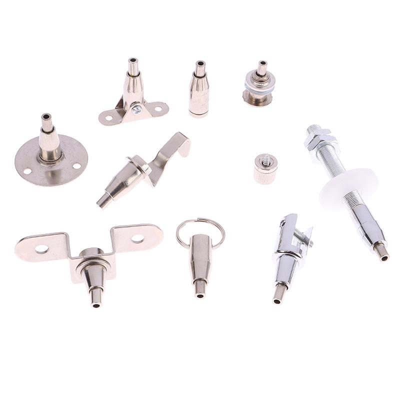 Установка афиши замка стального троса потолочной вешалки соединяя подвес