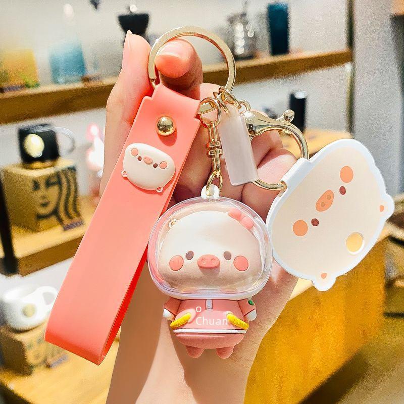 Adorable Silicone Pig Astronaut Keychain Cute Space Character Key Accessory