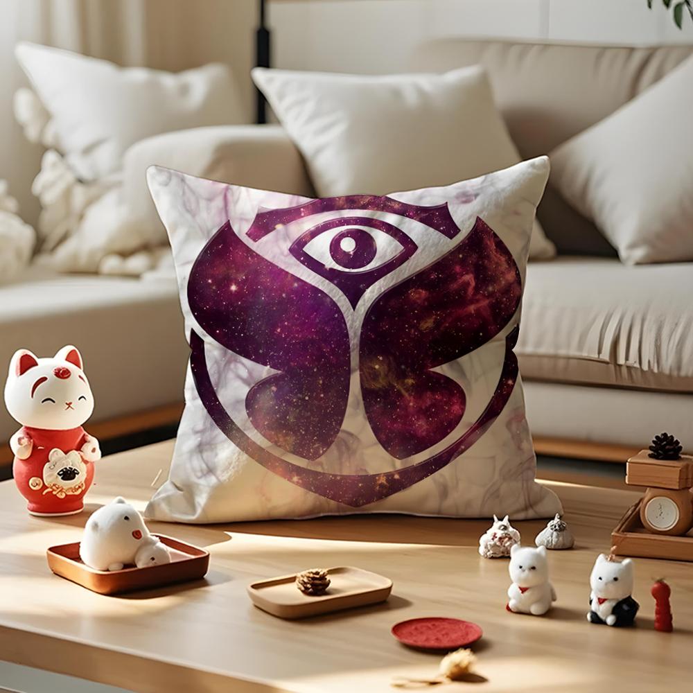 Heart Pink Leon KKennedy Cushion Cover Silky Short Plush with Invisible Zipper Dustproof Sofa Pillow Cover for Home Decor