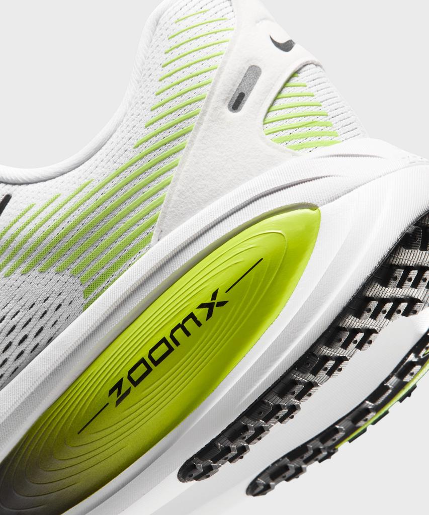 NIKE Vomero 18 M - White:Lemon Venum:Dark Grey:Black / Hm6803-116
