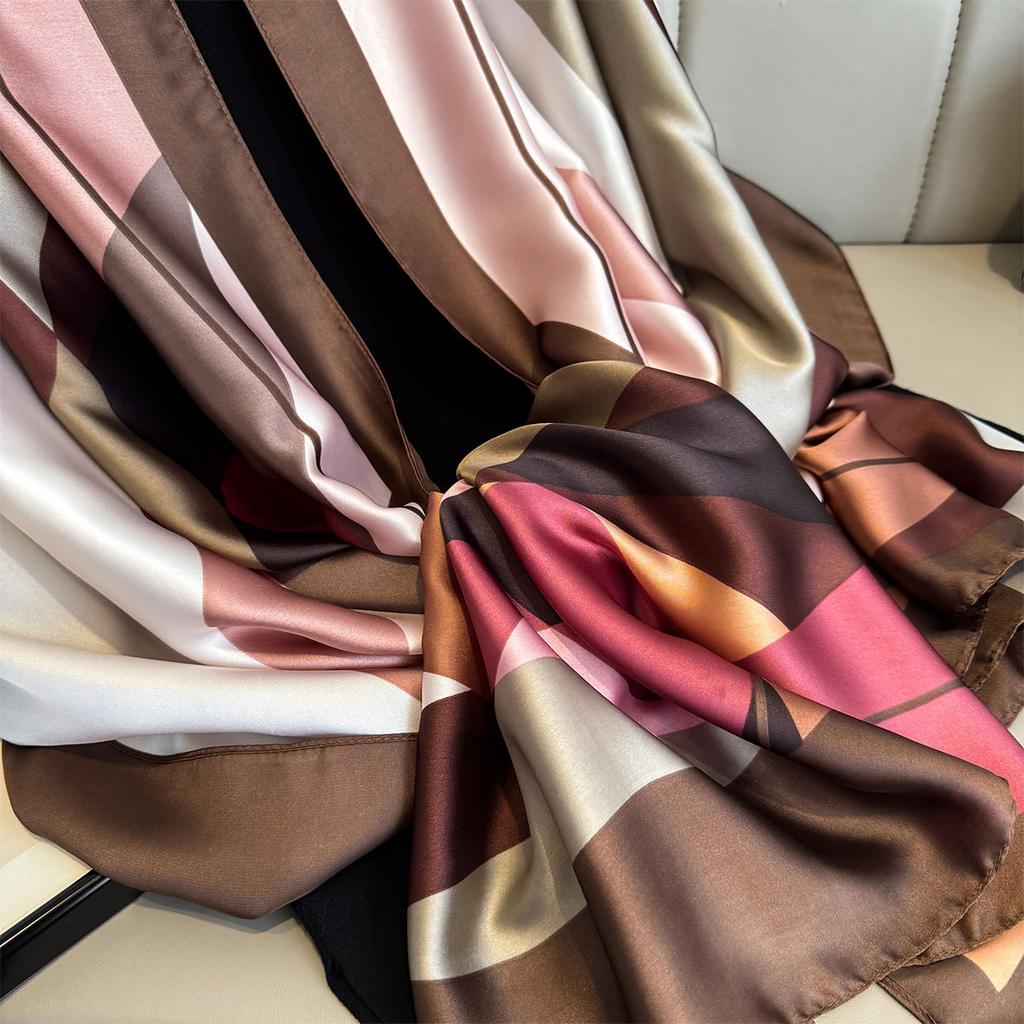 Design Silk Feel Shawl Hijab Scarf Women Fashion Summer Sunscreen Beach Stole Wraps Bufanda Female Headkerchief Echarpe New