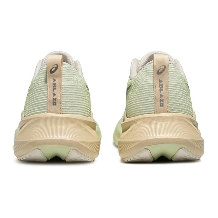 Asics Низкие беговые кроссовки женские 1012C036-100