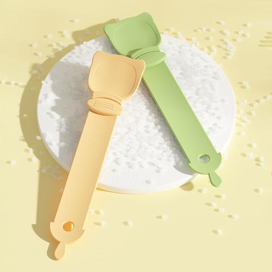 Cat Strip Feeder Clean Spoon Easy Squeeze with Card Slot Prevent Wasting Cat Treat Bars Squeezer Cereal Dispenser