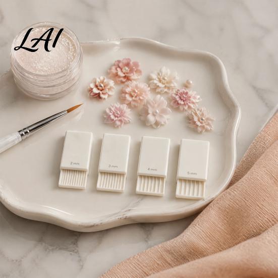 Polymer Clay Sculpting Tool 4Pcs/Set Gel Ball Maker Tools Roller 2mm 3mm 4mm 5mm Tools Sphere Shaper Nail Art Bead Roller for 3D Flowers,