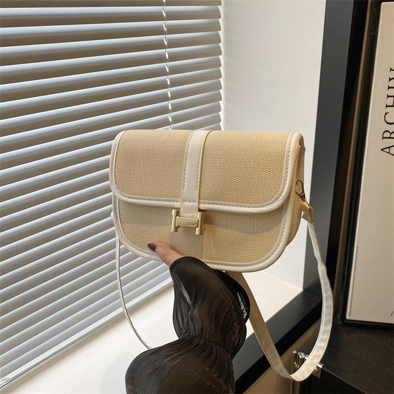 High-value Crossbody Bag Three-dimensional Casual and Fashionable Casual New Style Fashion Color Block Saddle Bag