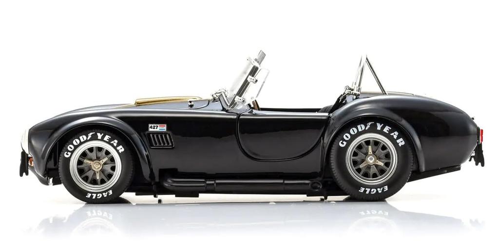 Kyosho Готовая модель Shelby Cobra в оригинальном масштабе KS08048BKG 1/18 427S/C (Черно-золотые полосы)