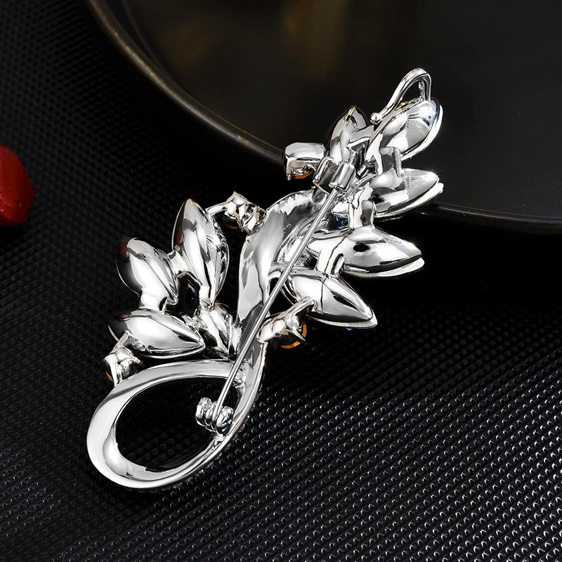 Senior Brooches Flower Leaf Brooch Pins for Women Suit Pendant Fashion Brooches Jewelry