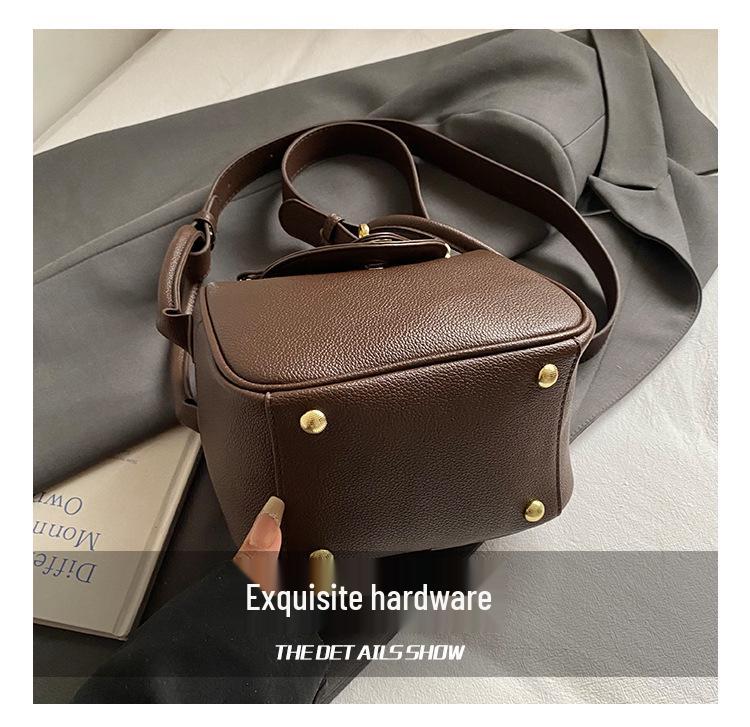 Женская вместительная сумка через плечо в стиле 2025 года — элегантный, простой дизайн в виде ведра.