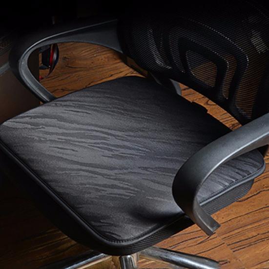 Car Seat Warmer Heating Evenly Plug And Play Non-slip Fast-Heating Switch Control Keep Warm USB 12V Heated Car Seat Cushion for Automobile