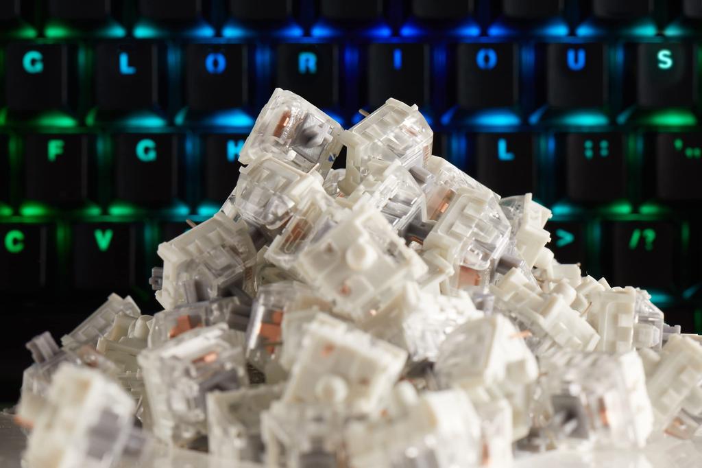 Glorious Kailh Silver Mechanical Keyboard Switches KB712 (120-Pack) KAI-SILVER