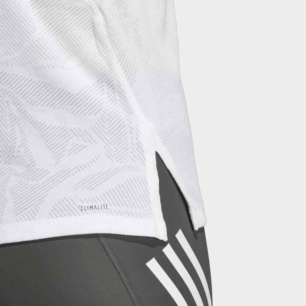 adidas Серия «Спортивный образ жизни» Футболка с круглым вырезом, отводящая влагу, простая, повседневная, с коротким рукавом, женская, белая, DQ3146