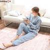 Пижама женская осенне-зимняя утепленная домашняя одежда из кораллового флиса, которую можно носить на улице, свободный теплый костюм с длинными рукавами