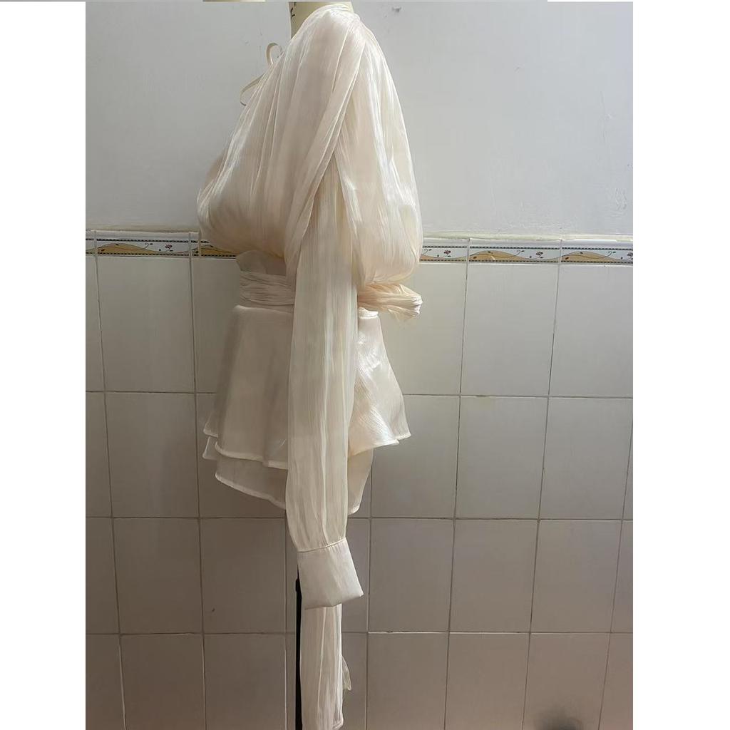 French Style Bubble Sleeve Ruffle Edge Short Skirt Two-piece Set with Pleated Design, Short Dress