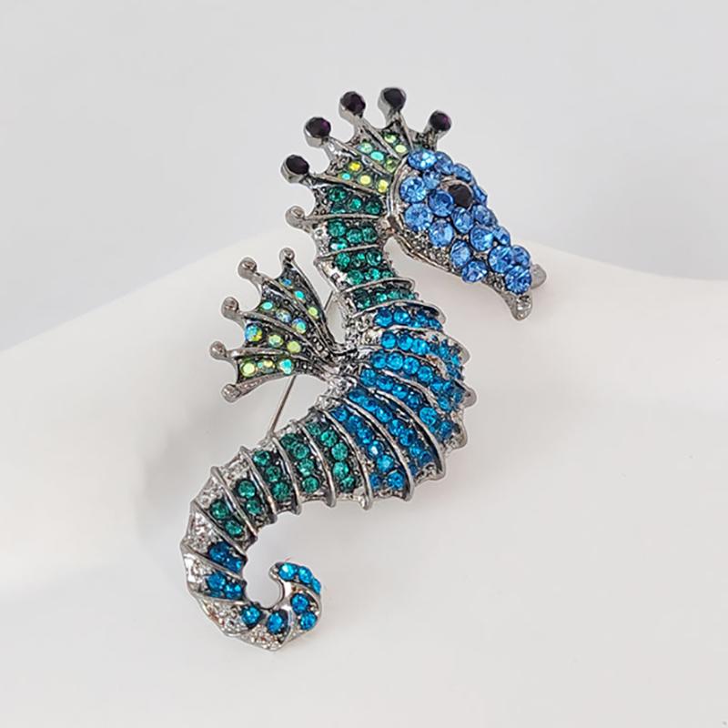 Creative Glittery Seahorse Brooch Pins Women Full Hippocampus Brooches Classic Animal Badge Jewelry Accessories Gifts