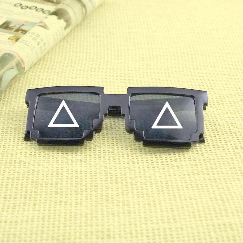Пиксельные квадратные мозаичные солнцезащитные очки в стиле аниме - Модные прямоугольные оправы