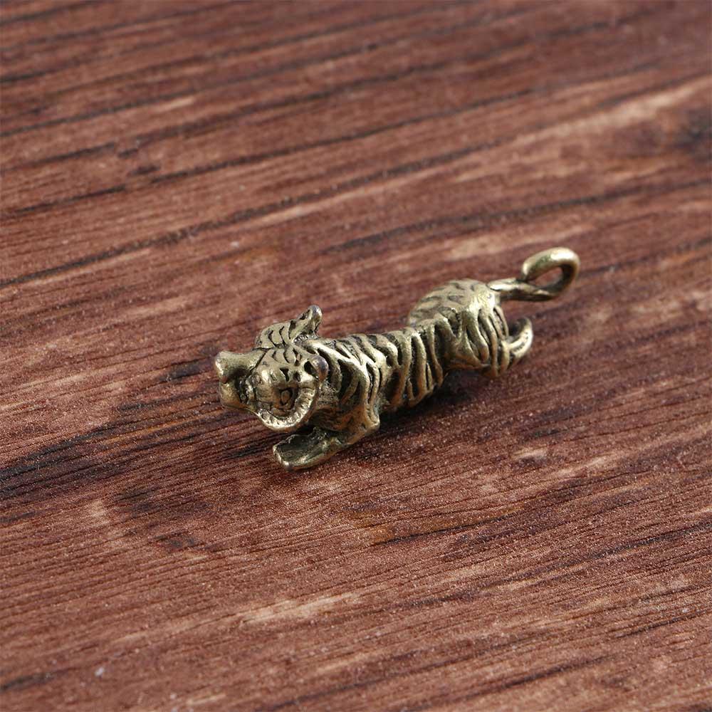Metal Diy Animal Home Office Room Ornaments Casting Sculpture Pendant Tiger Figurine Keychains