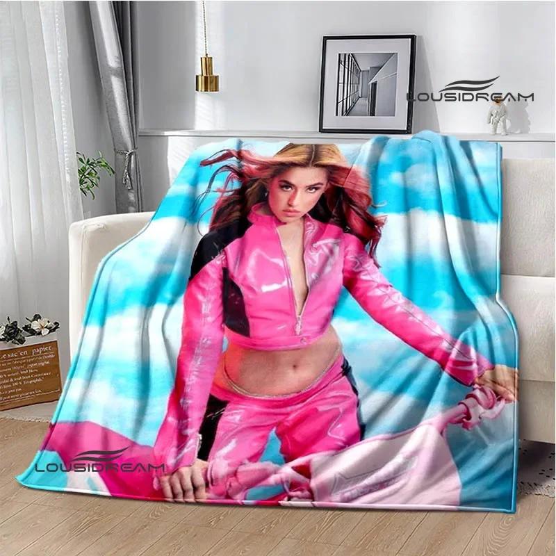 Spanish singer Lola índigo printed blankets Flange Warm blanket soft and comfortable blanket picnic blankets birthday gift
