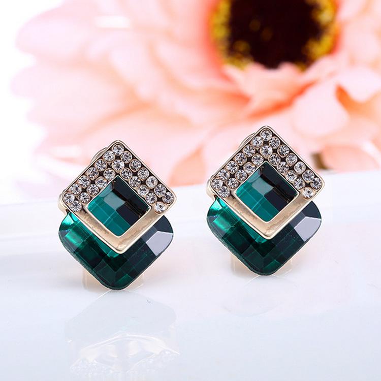 Korean Crystal Rhombus Stud Earrings: Stylish and Versatile Women's Jewelry