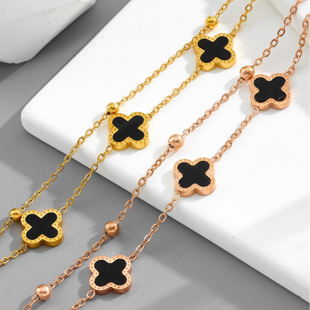 Non-fading New Titanium Steel Premium Four-Leaf Clover Bracelet