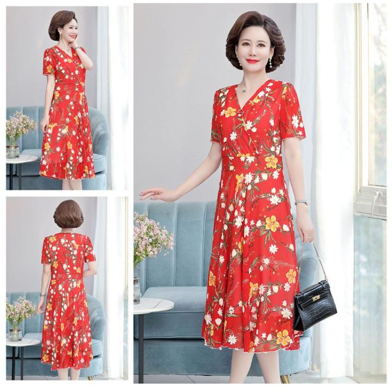 Шифоновое платье с короткими рукавами для матери. Длинная юбка большого размера в западном стиле для женщин среднего и старшего возраста. Шифоновые платья с длинными рукавами с цветочным принтом.
