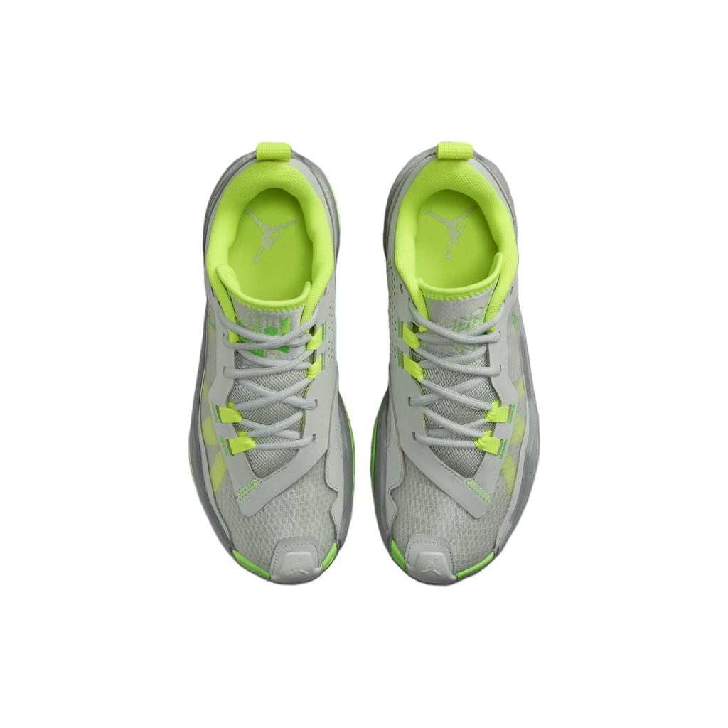 Баскетбольные кроссовки Air Jordan Westbrook One Take 4 Pf 'Light Silver Volt' DZ3339-003