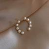 Простые и холодные серьги-пусеты с искусственным жемчугом, женственные модные серьги, серьги с темпераментным дизайном, маленькие серьги