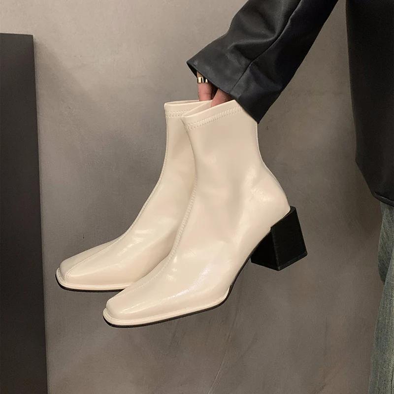 Fashion Women Ankle Boots Fashion Square Toe Back Zippers Shoes Vintage Square Heels Autumn Winter Ladies Short Booties
