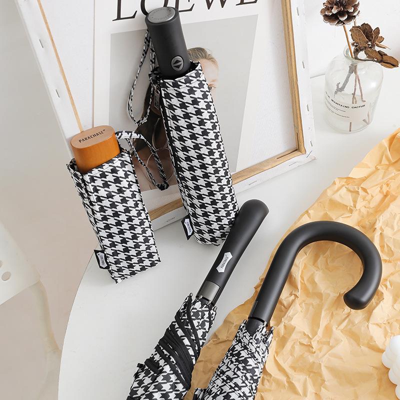 PARACHASE Легкий ветрозащитный зонт в гусиную лапку - Длинная ручка, корейский стиль, защита от солнца и дождя, складной дизайн.