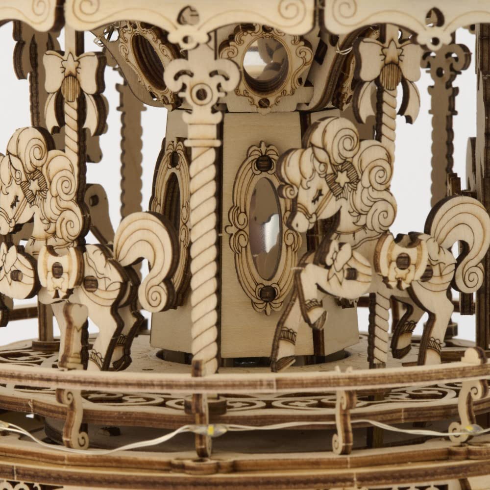 3D движущаяся деревянная головоломка со светодиодами и музыкальной шкатулкой с японскими инструкциями Tsukurundesu® (Пони-карусель)