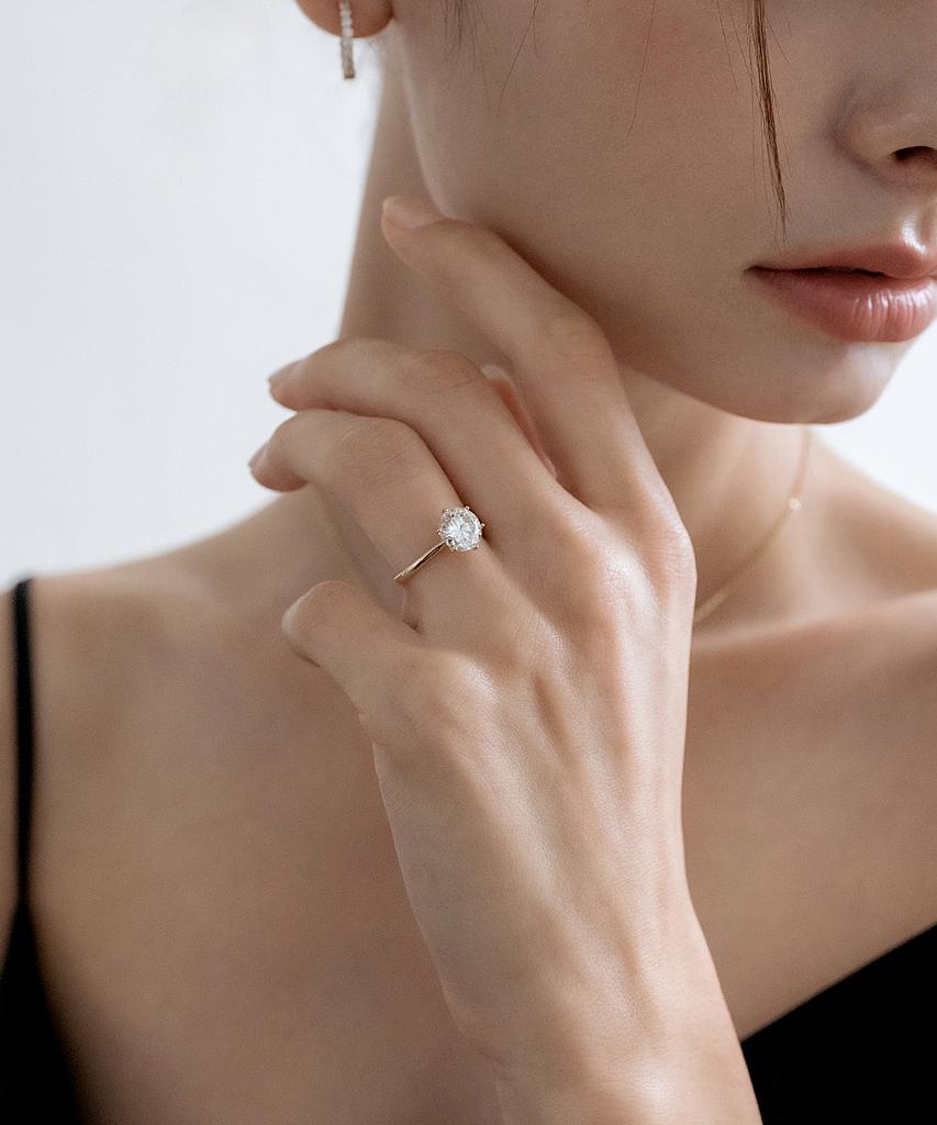 Mcel 14K Lucea 2-Carat Moisa Diamond Ring