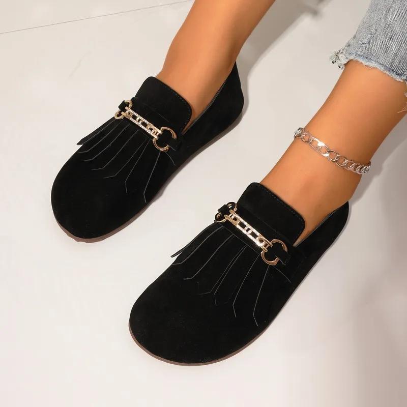 Мода 2024 года, осень и зима, новые популярные женские туфли на плоской подошве с кисточками в стиле ретро, модные повседневные туфли с мягкой подошвой и пряжкой на ремне
