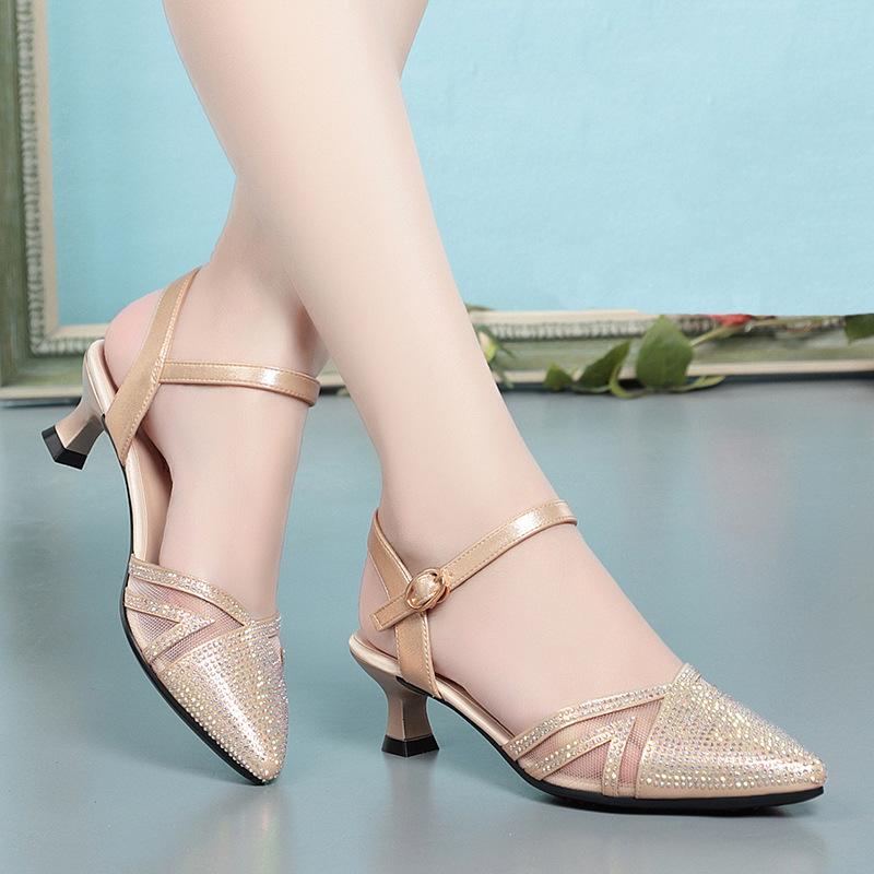 Модные женские туфли с открытым носком, лето 2024 г., полые стразы, обувь, прозрачный бриллиант, модная пряжка, ремешок, марля