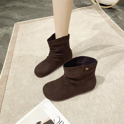 Ветер пустоши складки наваленные ботинки женские 2025 осень новые модные универсальные легкие увеличивающие рост повседневные короткие ботинки тренд