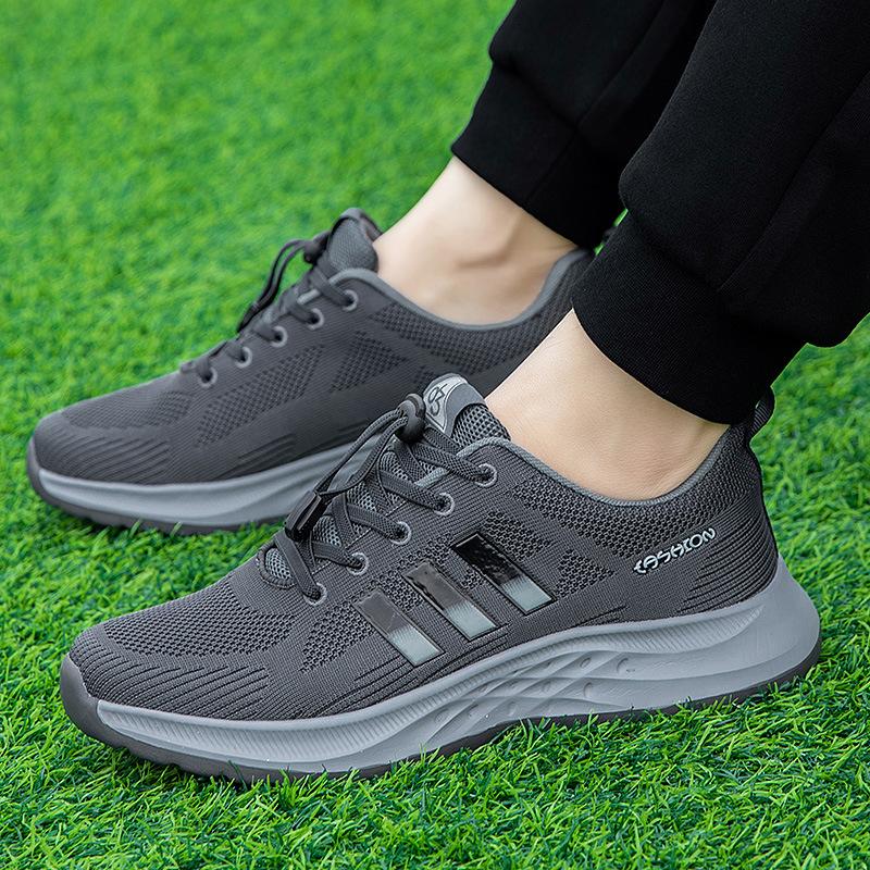 Популярная осенняя новинка - летающая плетеная обувь для пожилых людей, мужская и женская обувь для мам, повседневная обувь из нескользящей дышащей сетки для пар