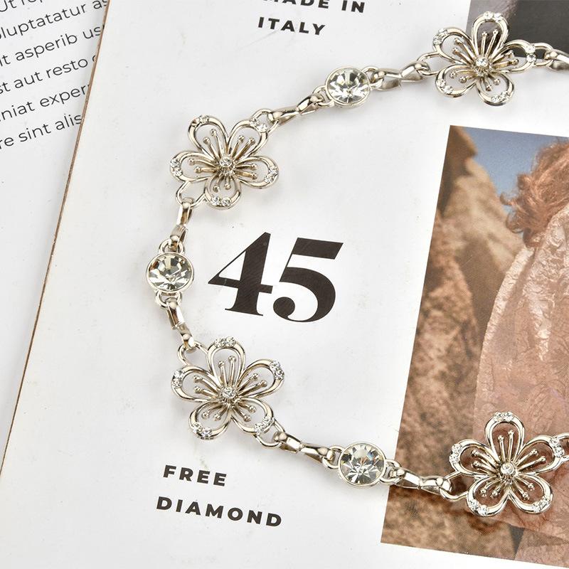 High-end Simple Metal Flower Decoration Rhinestone Waist Chain Women's Dress Accessories Temperament Belt Women