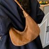 Модная универсальная женская сумка 2025 Новая корейская версия Премиальный дизайн Сумка кроссбоди Повседневная наплечная сумка-подмышка